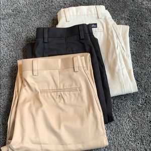 3 Pairs! Dockers Classic Khaki pants. 32x32
